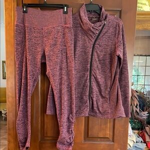 CALIA BY CARRIE UNDERWOOD SPACE DYE PATTERN Cozy Maroon Activewear Set LARGE